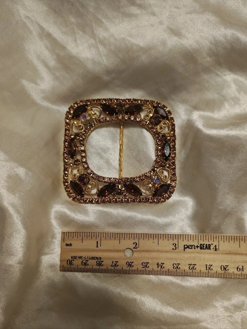Vintage Juliana D&E Heart Scroll Topaz/AB Rhinestone Belt Buckle